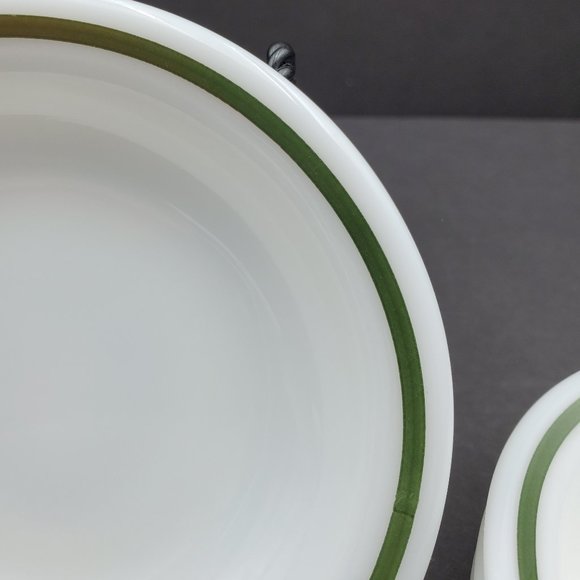 Pyrex Tableware by Corning White Berry Sauce Dessert Bowls White Bowl Green Band - Picture 4 of 5